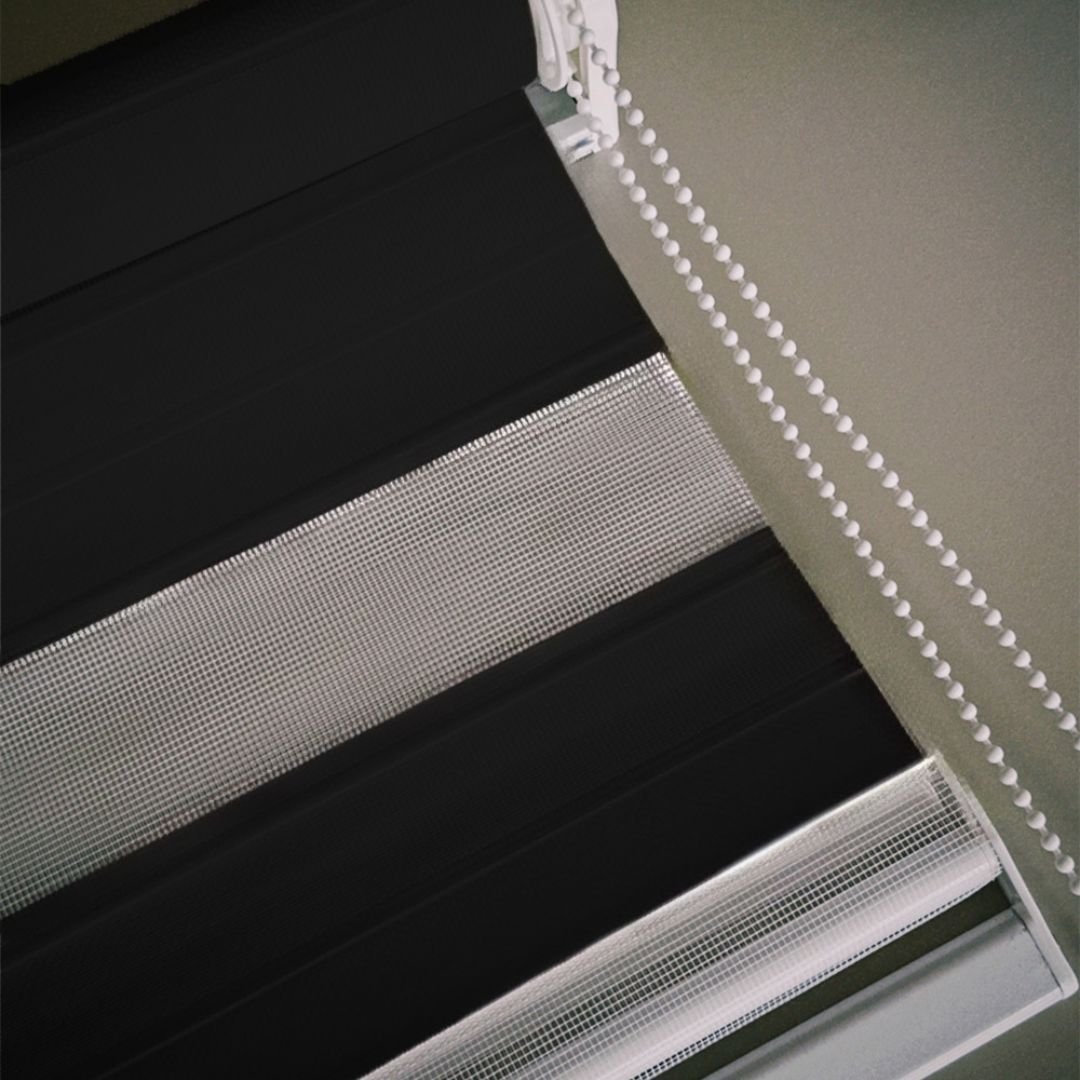 81000-6.jpg Modern Zebra Perde - Siyah - Görsel 1