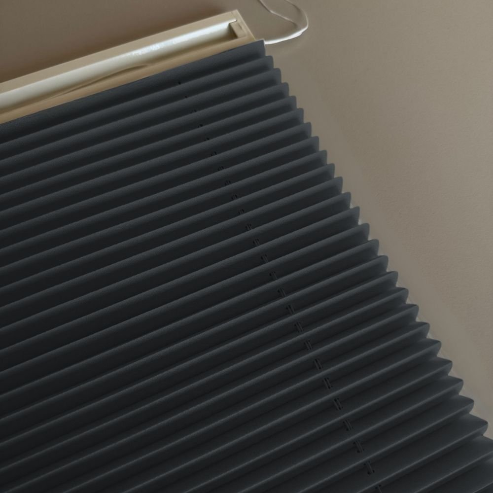 plain-007-1.jpg Plicell Plain Cam Balkon Plise Perde - Antrasit - Görsel 1